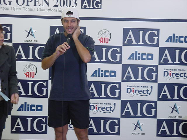 (�Y�t1) 20031004231607.1.JPG